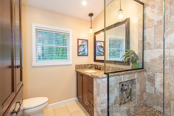 09 En Suite Bathroom A