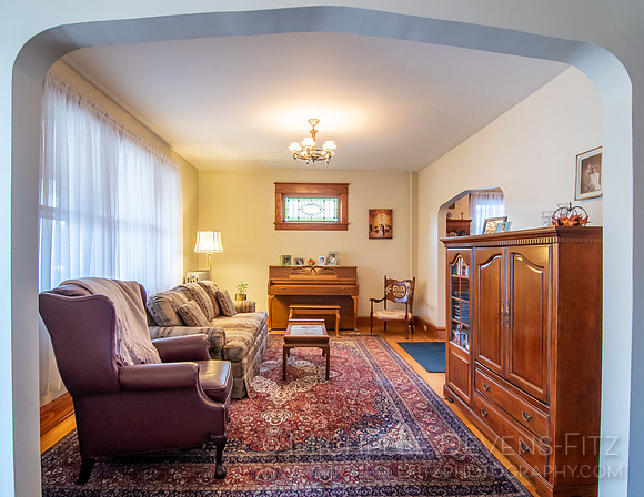 03 Living Room 01