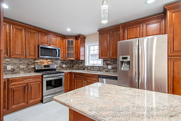 02 Kitchen 01