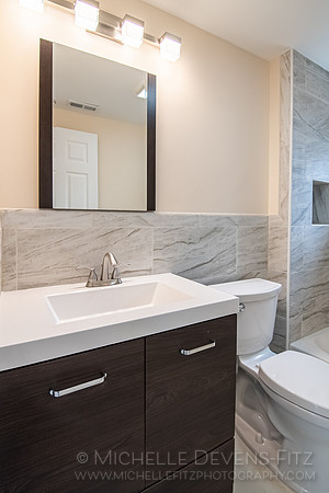 05 Primary Bathroom 03