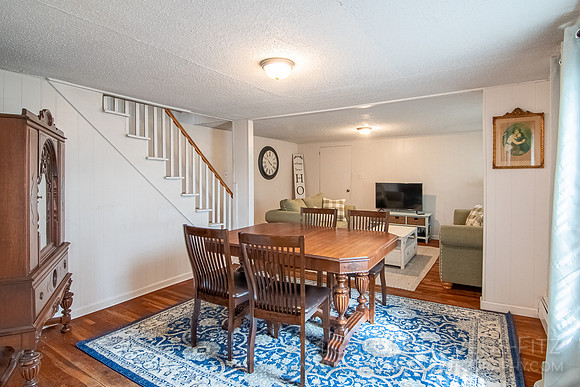 03 Dining Room 01