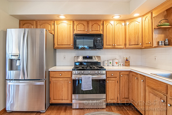 01 Kitchen - Dining 03