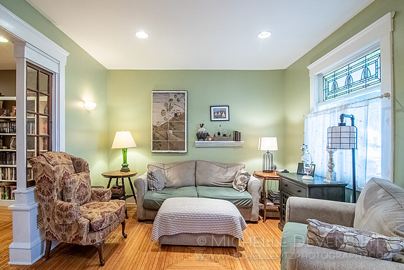 01 Living Room 02