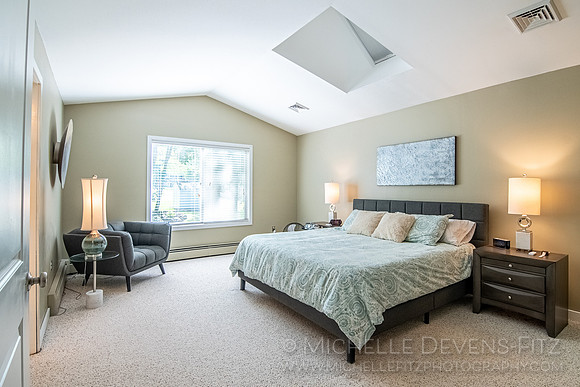 05 Primary Bedroom 01