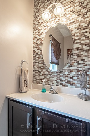 05 Powder Room