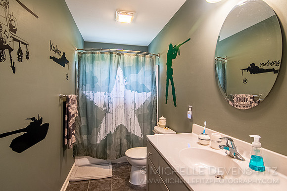 06 Full Bath 01
