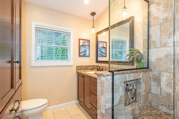 09 En Suite Bathroom B